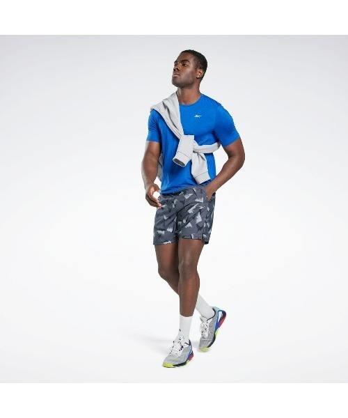 Reebok(リーボック)の「アクティブチル アスリート Tシャツ / Activchill Athlete T-Shirt(Tシャツ/カットソー・メンズ・ブラック/グレー/ターコイズブルー/ブルー・XX-LARGE/XXX-LARGE/X-SMALL/LARGE/X-LARGE/MEDIUM/SMALL/J/S/J/XO/J/L/J/M/J/O)」の13枚目の写真