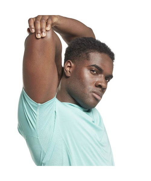 Reebok(リーボック)の「アクティブチル アスリート Tシャツ / Activchill Athlete T-Shirt(Tシャツ/カットソー・メンズ・ブラック/グレー/ターコイズブルー/ブルー・XX-LARGE/XXX-LARGE/X-SMALL/LARGE/X-LARGE/MEDIUM/SMALL/J/S/J/XO/J/L/J/M/J/O)」の17枚目の写真