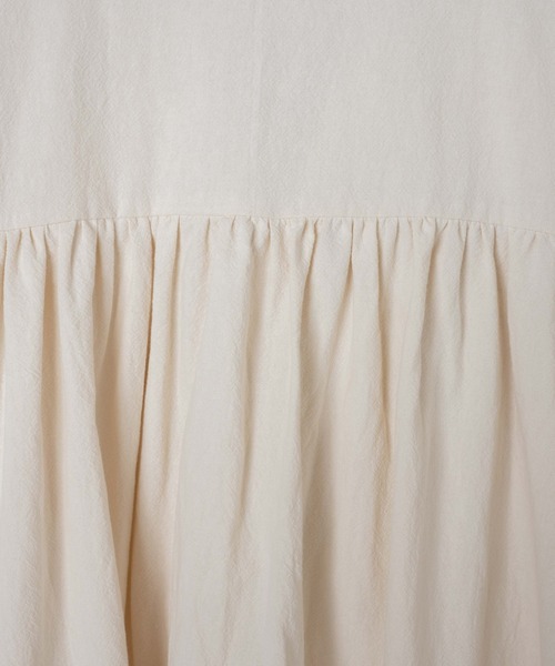 DuKKah(デュカ)の「Dukkah/フリルレースアップチュニックワンピース(ワンピース・レディース・ブラック/ナチュラル・X-SMALL)」の18枚目の写真