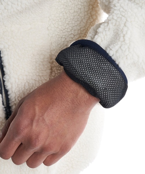 Quiksilver（クイックシルバー）の「BOA FLEECE BLOUSON/クイックシルバーボアフリースブルゾン（スウェット・メンズ・ネイビー/ブラック/グリーン/ホワイト・MEDIUM/X-LARGE/LARGE/SMALL）」の8枚目の写真