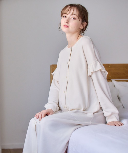 Rosemadame（ローズマダム）の「ふわふわスムースねこプリント＆無地ネグリジェ パジャマ（マタニティ/授乳服）授乳楽々 妊婦服 産前・産後対応（マタニティウェア/グッズ・レディース・ブルーグレー/オフホワイト/アイボリー/ライトグレー/モカ/ベージュ/ネイビー・MEDIUM/LARGE/X-LARGE）」の20枚目の写真