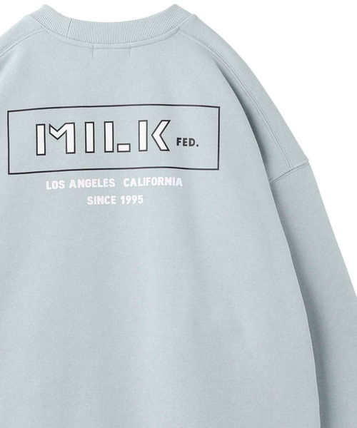 MILKFED.(ミルクフェド)の「OUTLINE BAR BIG SWEAT TOP(スウェット・レディース・オフホワイト/ライトブルー/ブラック/パープル・ONE SIZE)」の4枚目の写真