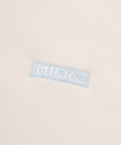 MILKFED.(ミルクフェド)の「OUTLINE BAR BIG SWEAT TOP(スウェット・レディース・オフホワイト/ライトブルー/ブラック/パープル・ONE SIZE)」の8枚目の写真