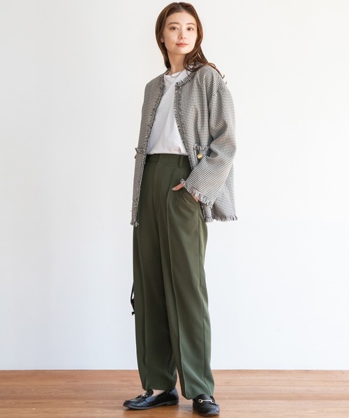 LAVEANGE（ラビアンジェ）の「ツイードジャケット[セットアップ対応]（ノーカラージャケット・レディース・オフホワイト/ブラック・M/L/LL/3L/4L）」の16枚目の写真