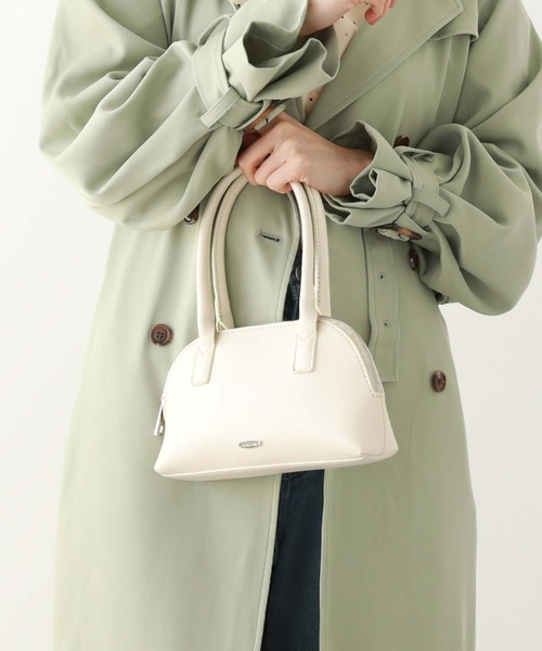 archives（アルシーヴ）の「ラウンドミニボストン（ボストンバッグ・レディース・アイボリー/ブラック/グレイッシュベージュ・FREE）」の5枚目の写真