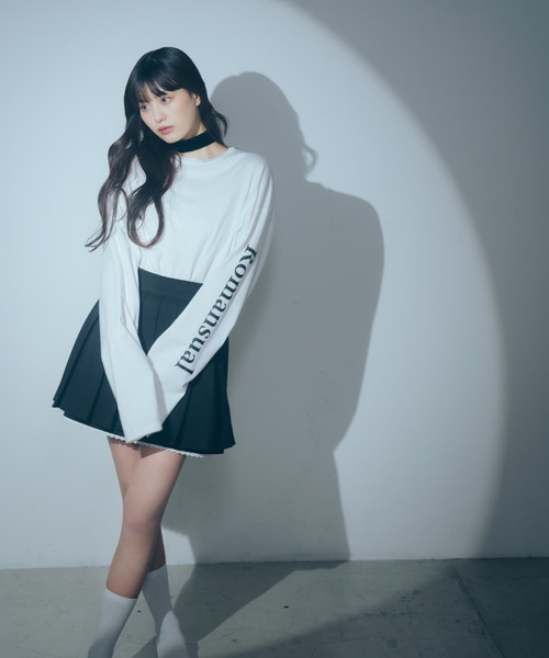 Romansual（ロマンシュアル）の「Romasual/スリーブロゴTシャツ（Tシャツ/カットソー・レディース・ブラック/ホワイト・FREE）」の3枚目の写真