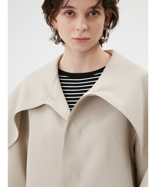 MIESROHE（ミースロエ）の「ビックカラーショートトレンチコート