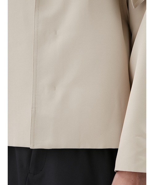 MIESROHE（ミースロエ）の「ビックカラーショートトレンチコート