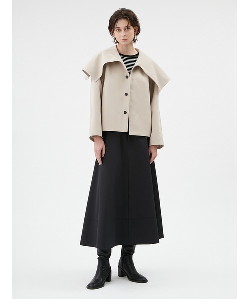 MIESROHE（ミースロエ）の「ビックカラーショートトレンチコート