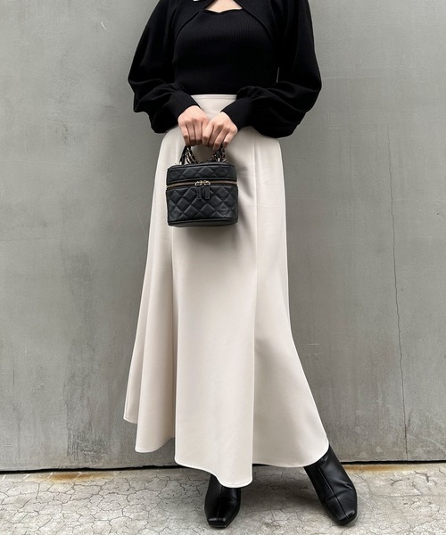 INGNI（イング）の「BACKレースUPマーメイドスカート（スカート・レディース・ブラック/ピンク/その他3/ライトベージュ/ホワイト系6/ミント/ボルドー/ブラウン・FREE）」の16枚目の写真