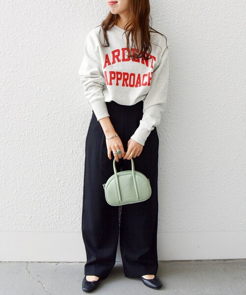 ROVERETO（ロベレート）の「ROVERETO: 2WAY ラウンド ショルダー バッグ（ショルダーバッグ・レディース・ライトグリーン/ブラック・ONE SIZE）」の20枚目の写真