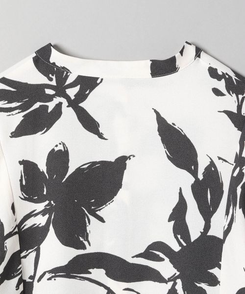 JEANASIS（ジーナシス）の「ボタニカルフラワーロングワンピース/190457（ワンピース・レディース・ホワイト系その他/ブラック系その他/グリーン系その他・FREE）」の8枚目の写真