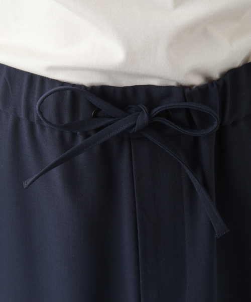 ATON（エイトン）の「【ATON / エイトン】 WOOL OXFORD TAPERED EASY PANTS（スラックス・メンズ・ブラック/ネイビー・4/6）」の18枚目の写真