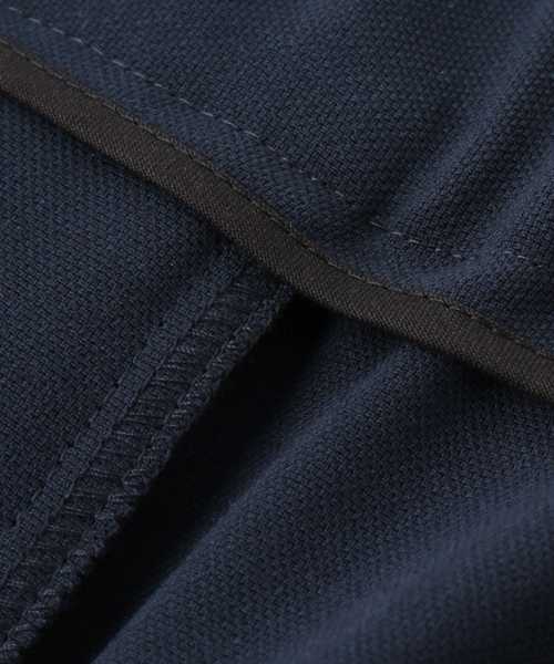 ATON（エイトン）の「【ATON / エイトン】 WOOL OXFORD TAPERED EASY PANTS（スラックス・メンズ・ブラック/ネイビー・4/6）」の10枚目の写真