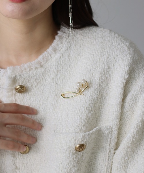 BLUEEAST（ブルーイースト）の「ウェーブパールブローチ（ブローチ/コサージュ・レディース・ゴールド/シルバー・FREE）」の13枚目の写真