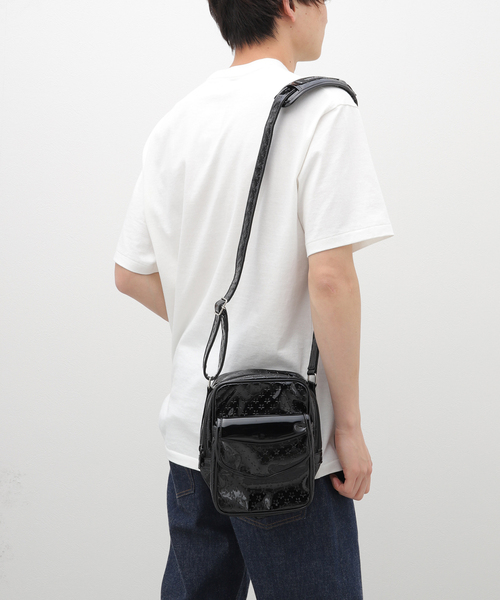 セール】【DAIRIKU / ダイリク】Star Embossing Enamel Bag