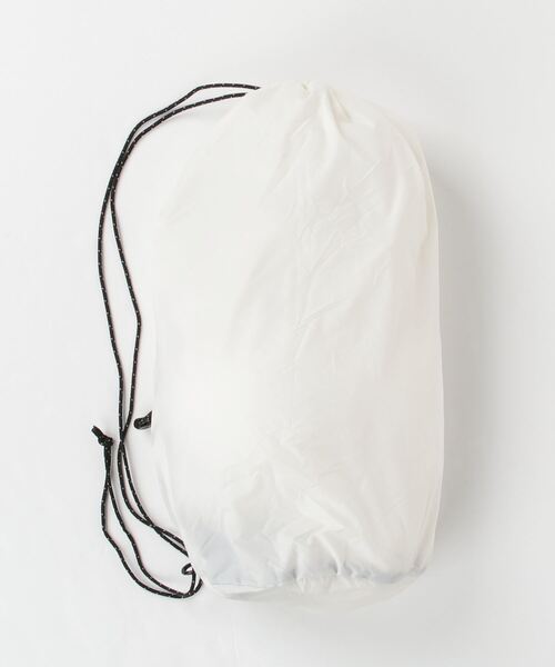 KEEN（キーン）の「KHT RECYCLE DRAWSTRING BAG IN PO / ケーエイチティー リサイクル ドローストリング バッグ イン ポーチ（ショルダーバッグ・メンズ・ホワイト・OS）」の4枚目の写真
