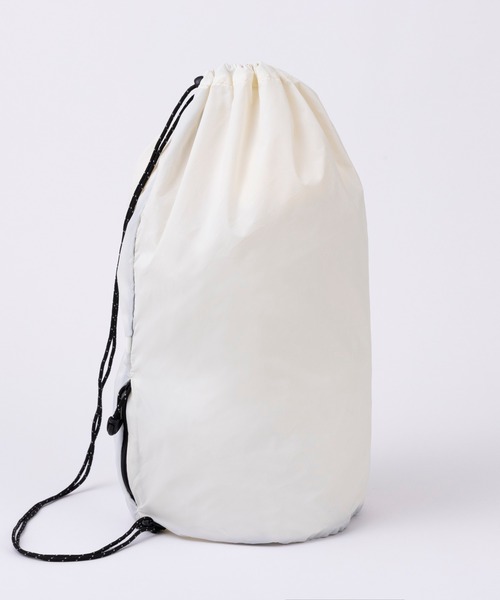 KEEN（キーン）の「KHT RECYCLE DRAWSTRING BAG IN PO / ケーエイチティー リサイクル ドローストリング バッグ イン ポーチ（ショルダーバッグ・メンズ・ホワイト・OS）」の6枚目の写真