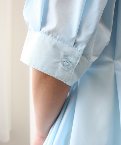 Social GIRL（ソーシャルガール）の「ウエストタックシャツ（シャツ/ブラウス・レディース・ブラック/グレイッシュベージュ/サックスブルー/オフホワイト・M）」の12枚目の写真