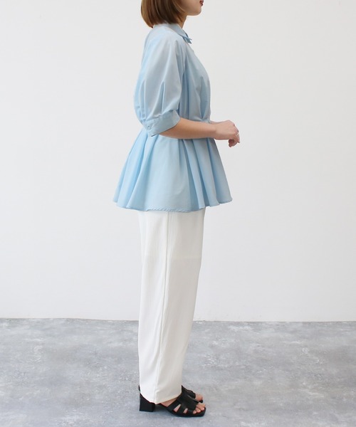 Social GIRL（ソーシャルガール）の「ウエストタックシャツ（シャツ/ブラウス・レディース・ブラック/グレイッシュベージュ/サックスブルー/オフホワイト・M）」の18枚目の写真