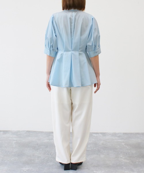 Social GIRL（ソーシャルガール）の「ウエストタックシャツ（シャツ/ブラウス・レディース・ブラック/グレイッシュベージュ/サックスブルー/オフホワイト・M）」の19枚目の写真