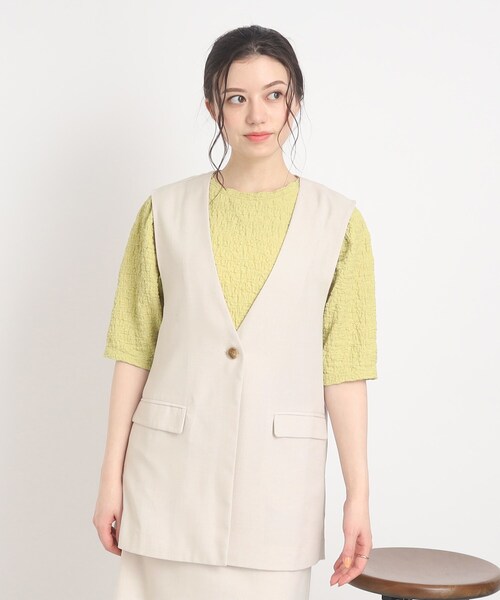 Cutie Blonde（キューティーブロンド）の「◆【セットアップ可】Tシャツに合わせるだけでこなれ感UP 麻調Vネックジレ（ベスト・レディース・ブラック/ナチュラル・00）」の22枚目の写真