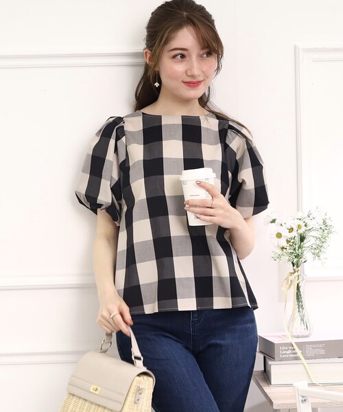 couture brooch（クチュールブローチ）の「◆【セットアップ可能/ぽわん袖でふんわり華奢魅せ】ブロックチェックブラウス（シャツ/ブラウス・レディース・ブラック系1/ネイビー系1・40/38/42）」の12枚目の写真