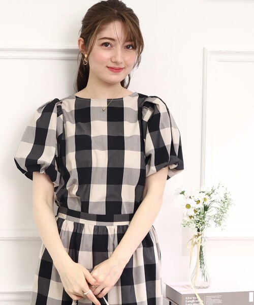 couture brooch（クチュールブローチ）の「◆【セットアップ可能/ぽわん袖でふんわり華奢魅せ】ブロックチェックブラウス（シャツ/ブラウス・レディース・ブラック系1/ネイビー系1・40/38/42）」の14枚目の写真