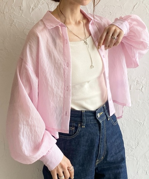 She's Closet(シーズクローゼット)の「ボリュームスリーブショート丈長袖ストライプシアーシャツ(シャツ/ブラウス・レディース・グリーン/ベージュ/パープル/グレー/ブルー/ネイビー/オレンジ/ピンク/イエロー/ホワイト・FREE)」の9枚目の写真