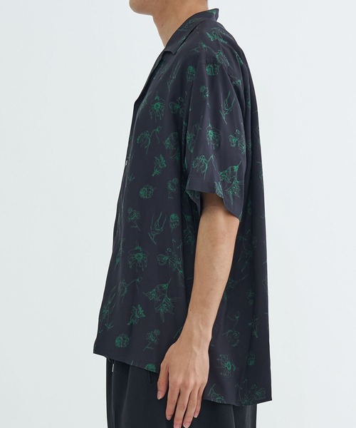 URU(ウル)の「RAYON PRINT SHORT SLEEVE SHIRTS(シャツ/ブラウス・メンズ・ネイビー/ベージュ・1/2)」の14枚目の写真