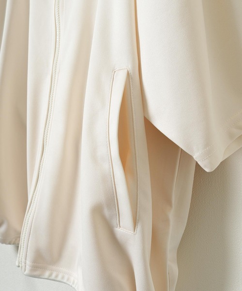 ZIP FIVE(ジップファイブ)の「【ZIPFIVE Select】オーバーサイズ ハーフスリーブ トラックジャケット(ジャージ・レディース・オレンジ/ホワイト×ネイビー/ブラック/ホワイト×レッド/ブルー/サックスブルー/グリーン・MEDIUM/LARGE)」の13枚目の写真