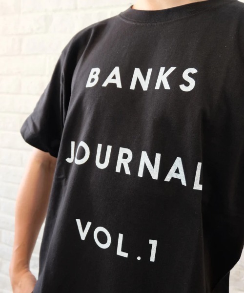 BANKS（バンクス）の「DESIGN TEE/BANKS(バンクス)半袖ロゴTシャツ（Tシャツ/カットソー・メンズ・ブラック/ホワイト/サンドベージュ・MEDIUM/LARGE/X-LARGE）」の7枚目の写真