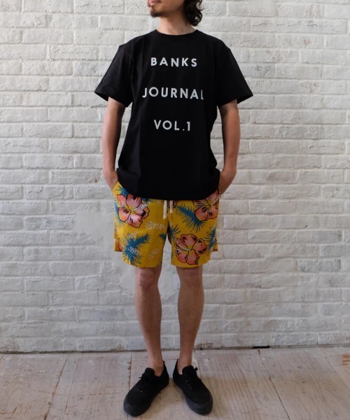 BANKS（バンクス）の「DESIGN TEE/BANKS(バンクス)半袖ロゴTシャツ（Tシャツ/カットソー・メンズ・ブラック/ホワイト/サンドベージュ・MEDIUM/LARGE/X-LARGE）」の5枚目の写真