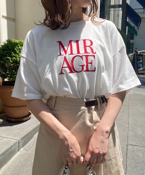 one after another NICE CLAUP(ワンアフターアナザーナイスクラップ)の「アソートBIG T(Tシャツ/カットソー・レディース・ブラック/オフホワイト/ホワイト×レッド/オートミール・FREE)」の3枚目の写真