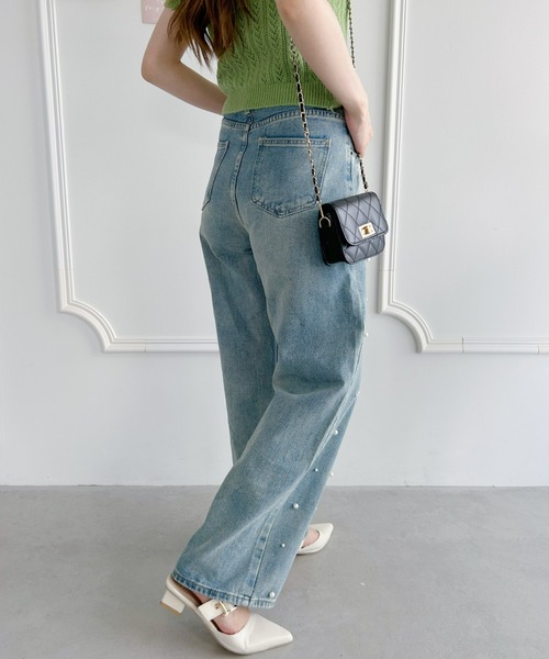 Loueme（ルエム）の「パールデニムパンツ（デニムパンツ・レディース・ライトブルー・M/S）」の3枚目の写真