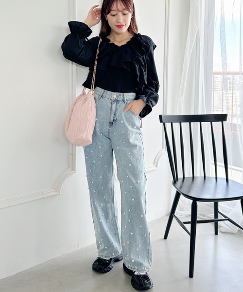 Loueme（ルエム）の「パールデニムパンツ（デニムパンツ・レディース・ライトブルー・M/S）」の11枚目の写真