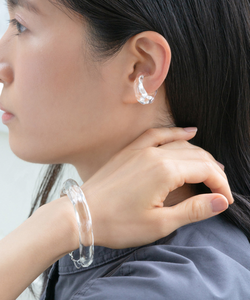 HARIO Lampwork Factory（ハリオランプワークファクトリー）の「【HARIO Lampwork Factory】バングル　リフレクション（バングル/リストバンド・レディース・クリア・フリー）」の2枚目の写真