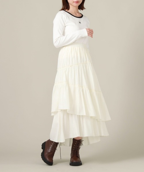 archives(アルシーヴ)の「シャイニーアシメフリルティアードスカート(スカート・レディース・ベージュ/ブルーグレー/ブラック/アイボリー/オレンジ・MEDIUM)」の9枚目の写真