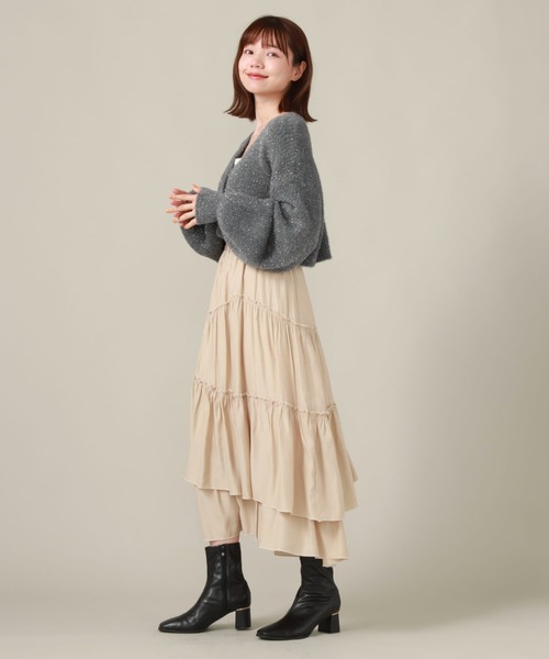 archives(アルシーヴ)の「シャイニーアシメフリルティアードスカート(スカート・レディース・ベージュ/ブルーグレー/ブラック/アイボリー/オレンジ・MEDIUM)」の20枚目の写真