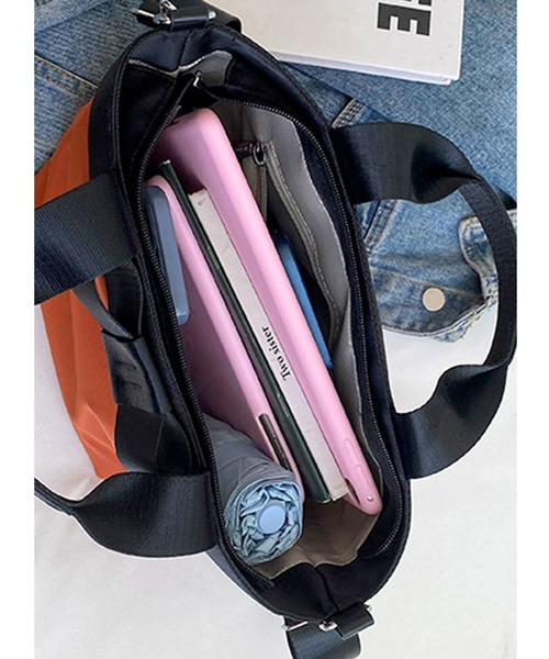 florist（フローリスト）の「【2WAY/3WAY】配色リボンが大人かわいいデイリーハンドバッグ/ショルダーバッグ（トートバッグ・レディース・ブラック/オレンジ/ベージュ/ライトグレー/ネイビー/マスタード/モカ/グレイッシュベージュ・FREE）」の19枚目の写真