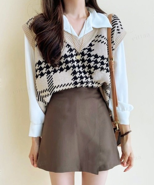 Dalfwin(ダールフィン)の「韓国ファッション チェック柄ニットベスト(ベスト・レディース・ピンク/ブラック/ブラウン/ベージュ・FREE)」の3枚目の写真