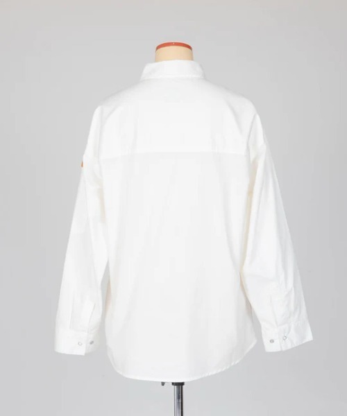 S'more(スモア)の「dungaree shirt(シャツ/ブラウス・レディース・ホワイト/ベージュ・LARGE/X-LARGE/MEDIUM/SMALL)」の12枚目の写真
