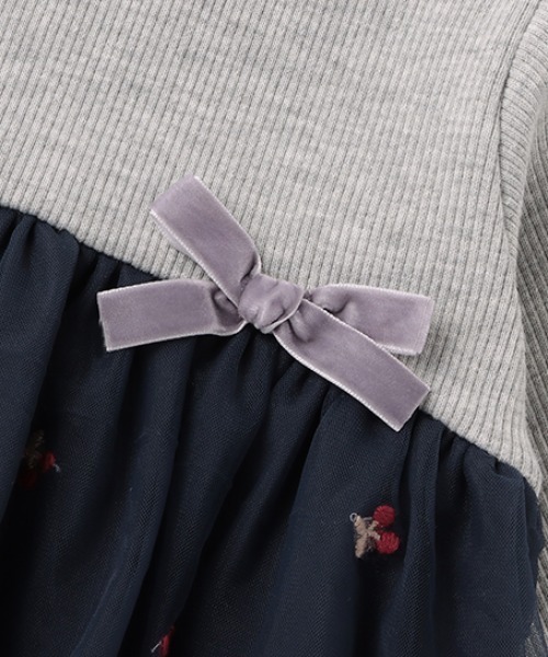 petit main(プティマイン)の「チェリーチュールチュニック(Tシャツ/カットソー・キッズ・オフホワイト/ライトピンク/ネイビー・110cm/80cm/90cm/130cm/120cm/100cm)」の7枚目の写真