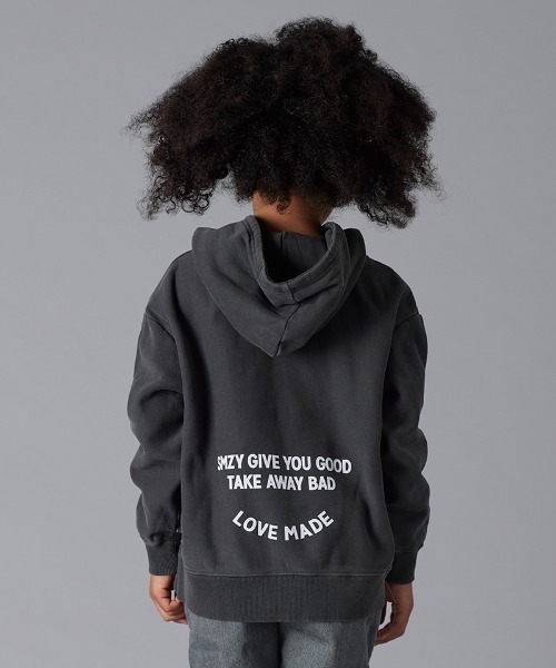 Smoothy(スムージー)の「SMOOTHY Garment college parka / スムージー ガーメントカレッジパーカー(パーカー・キッズ・ブラック/イエロー/ピンク・LARGE/MEDIUM/X-LARGE/SMALL)」の7枚目の写真