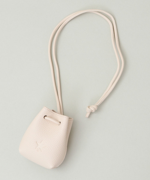 CONVERSE TOKYO(コンバーストウキョウ)の「ECO-LEATHER DRAWSTRING MINI BAG(S)(ショルダーバッグ・レディース・ブルー/ブラック/アイボリー・FREE)」の5枚目の写真