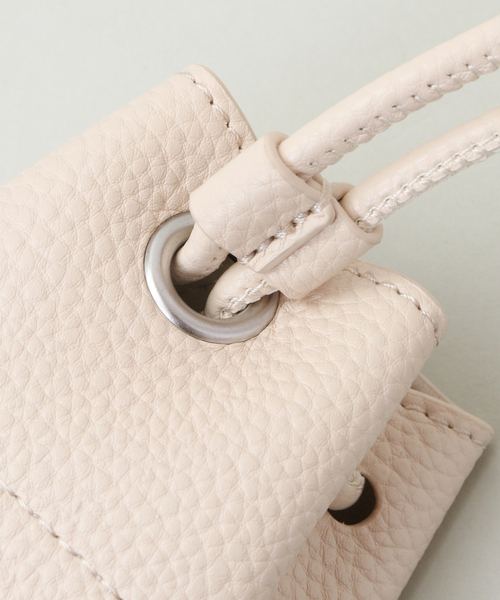 CONVERSE TOKYO(コンバーストウキョウ)の「ECO-LEATHER DRAWSTRING MINI BAG(S)(ショルダーバッグ・レディース・ブルー/ブラック/アイボリー・FREE)」の8枚目の写真