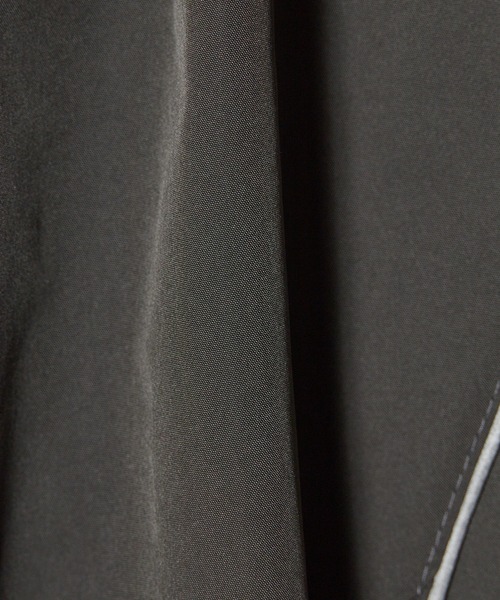 Theater code(シアターコード)の「▲piping cargo pant / パイピング カーゴパンツ(カーゴパンツ・メンズ・ダークグレー・2/3)」の7枚目の写真