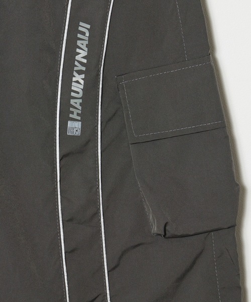 Theater code(シアターコード)の「▲piping cargo pant / パイピング カーゴパンツ(カーゴパンツ・メンズ・ダークグレー・2/3)」の8枚目の写真