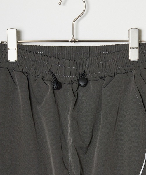 Theater code(シアターコード)の「▲piping cargo pant / パイピング カーゴパンツ(カーゴパンツ・メンズ・ダークグレー・2/3)」の5枚目の写真