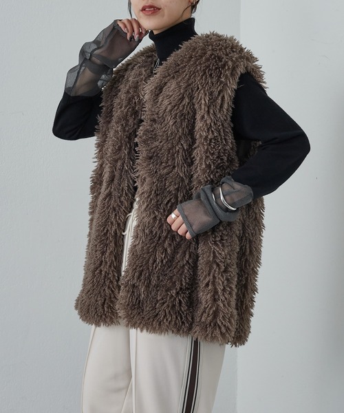 COLONY 2139（コロニートゥーワンスリーナイン）の「プードルカーリー